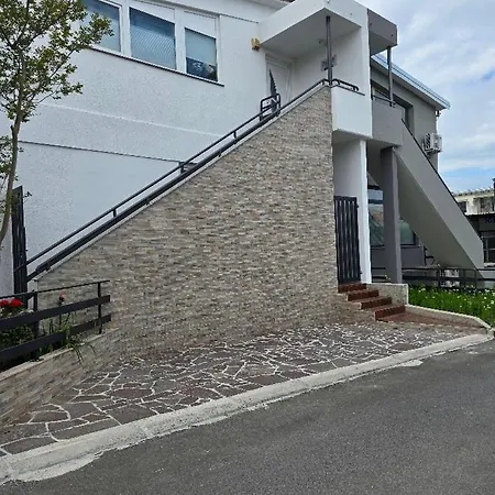 M&m Apartment Izola